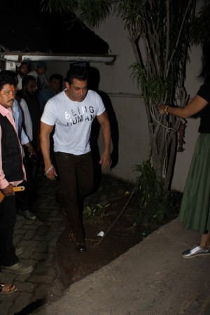 Salman Khan (aka) SalmaanKhaan