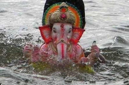 Shocking - 18 die while immersing Ganesh idols