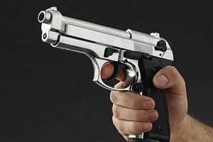 10-year-old girl asks man if he is holding toy gun; Gets shot