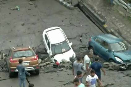 Kolkata bridge collapses, vehicles crushed and many injured