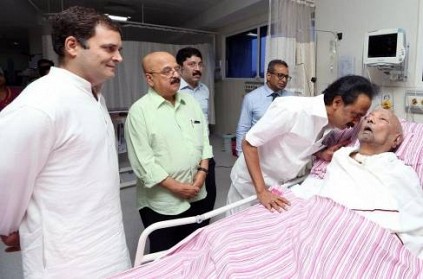 Rahul Gandhi visits Karunanidhi at Kauvery Hospital, photo released