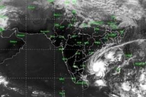 Gaja Cyclone takes U-turn! Will Chennai get rains?