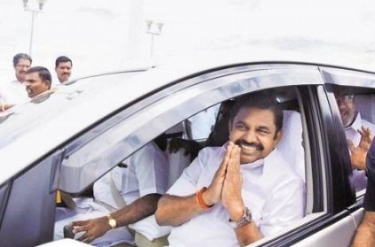 Stone thrown at CM Edappadi Palaniswami\'s car near Coimbatore