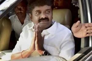TN - Health Minister C Vijaya Bhaskar rescues this DMK cadre's life TN - Health Minister C Vijaya Bhaskar rescues this DMK cadre's life