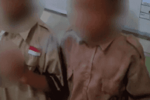 WATCH | Headmaster Forces Primary School Students To Smoke As Punishment