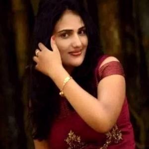 Popular Kannada singer Sushmitha commits suicide