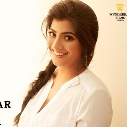 Varalaxmi Sarathkumar to act in Maari