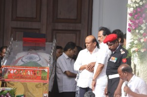 Karunanidhi death: Political leaders and Celebrities pay homage