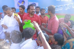 Welfare Activities by Vijay Makkal Iyakkam in Madurai